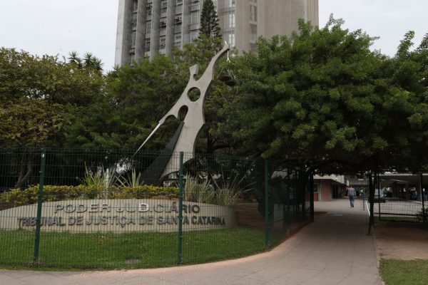 TJSC rejeita novo recurso do MPSC que pretendia limitar funcionamento de hotéis e proibir realização de eventos sociais em SC