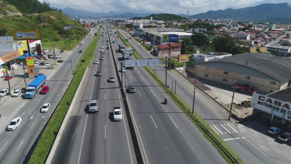 Inicia obras da terceira pista na Grande Florianópolis