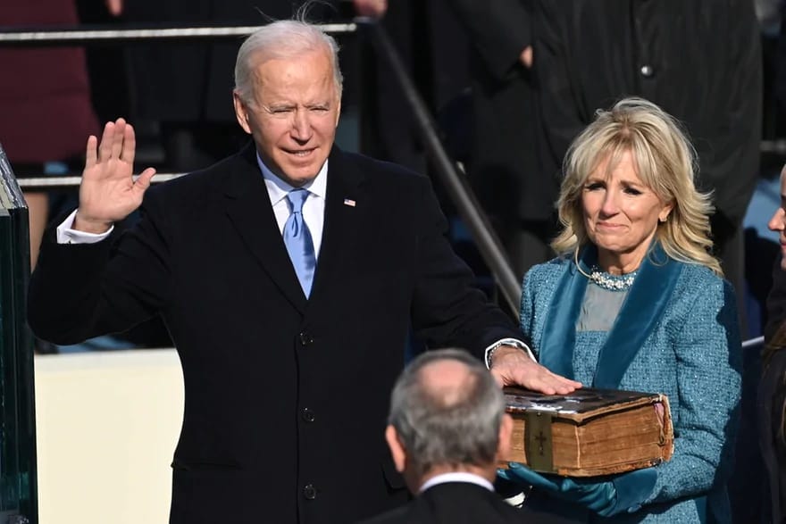 Joe Biden é criticado por usar Rolex Joe Biden é criticado por usar Rolex