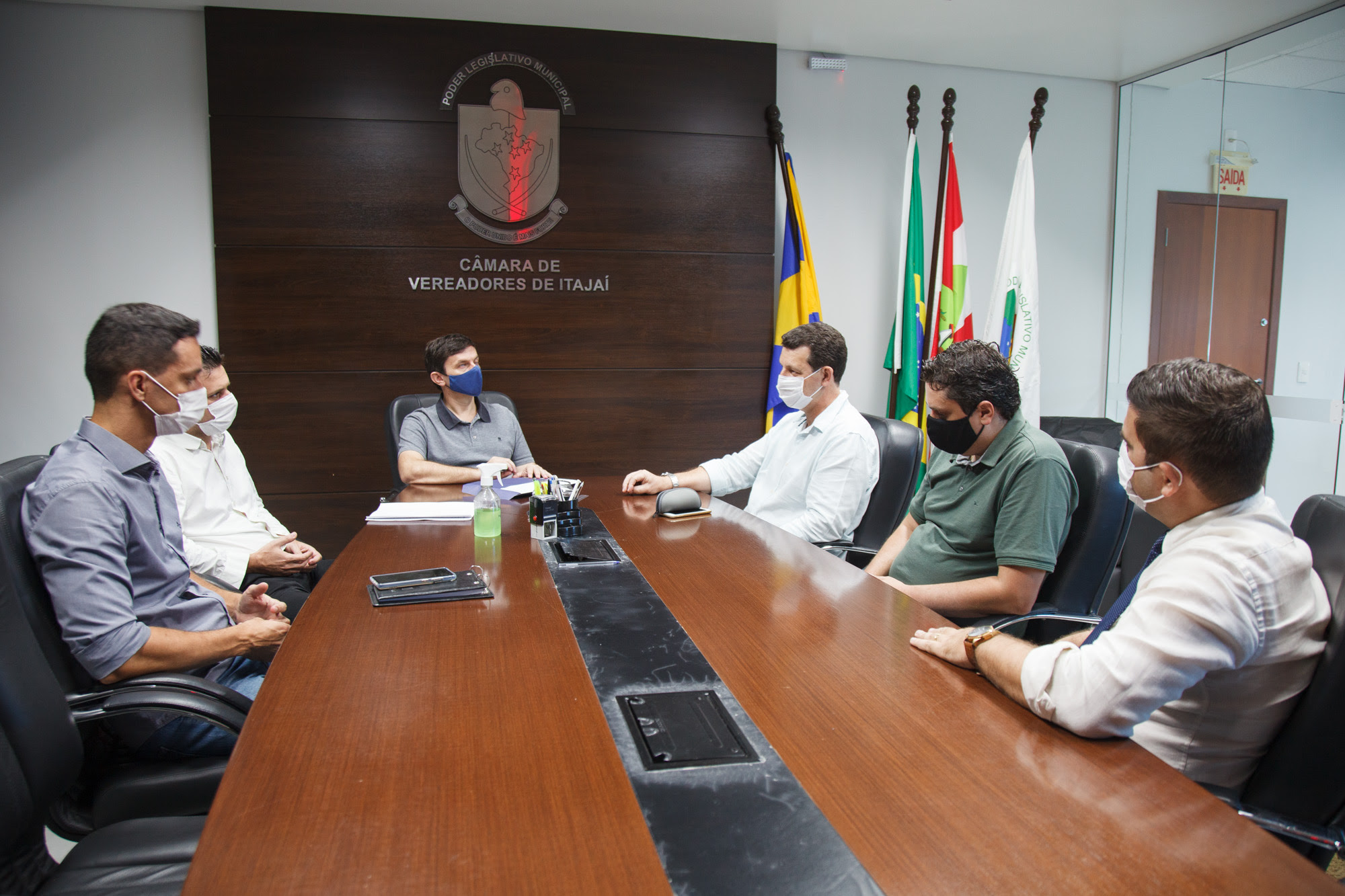 Presidente recebe representantes da CNEC e estuda parcerias voltadas à educação