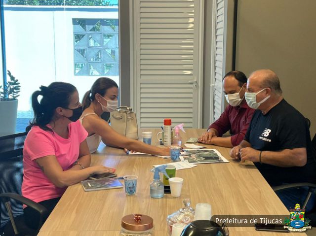 Vice-prefeito reúne engenharia da prefeitura para agilizar processos Vice-prefeito reúne engenharia da prefeitura para agilizar processos