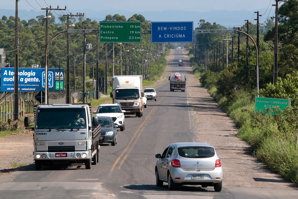 Estradas de SC: Tráfego na rodovia Jorge Lacerda em Criciúma é alterado
