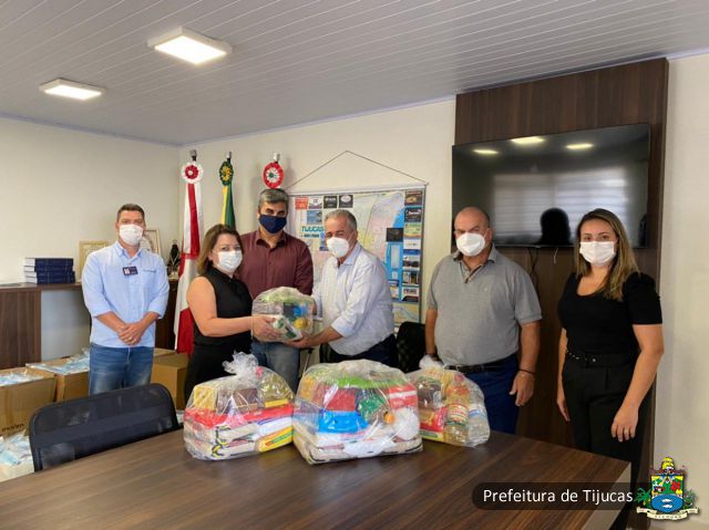 Solidariedade: Tijucas recebe doação de 200 cestas básicas do Grupo Portobello