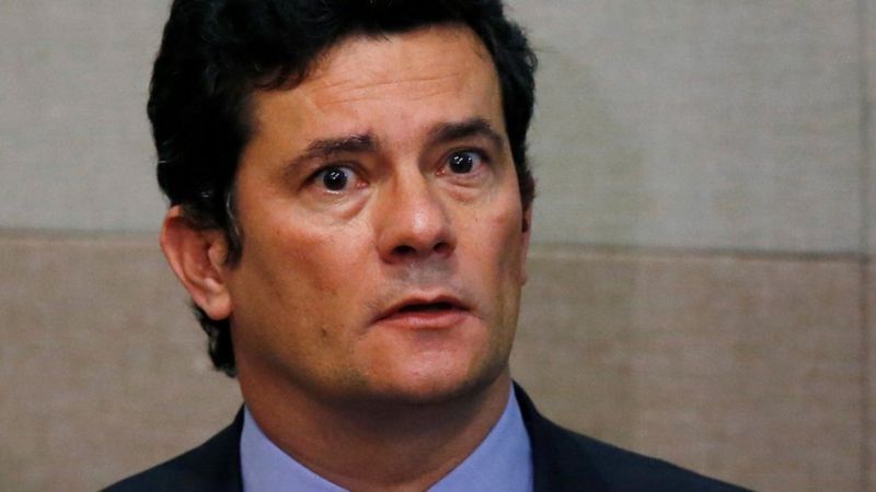 Após ‘guerra’ entre ministros, situação de Moro no STF se complica