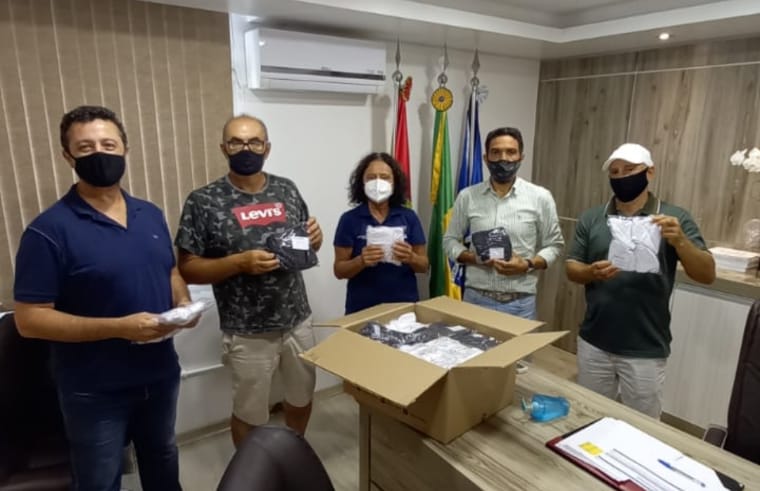 Empresários doam máscaras de proteção para Balneário Piçarras