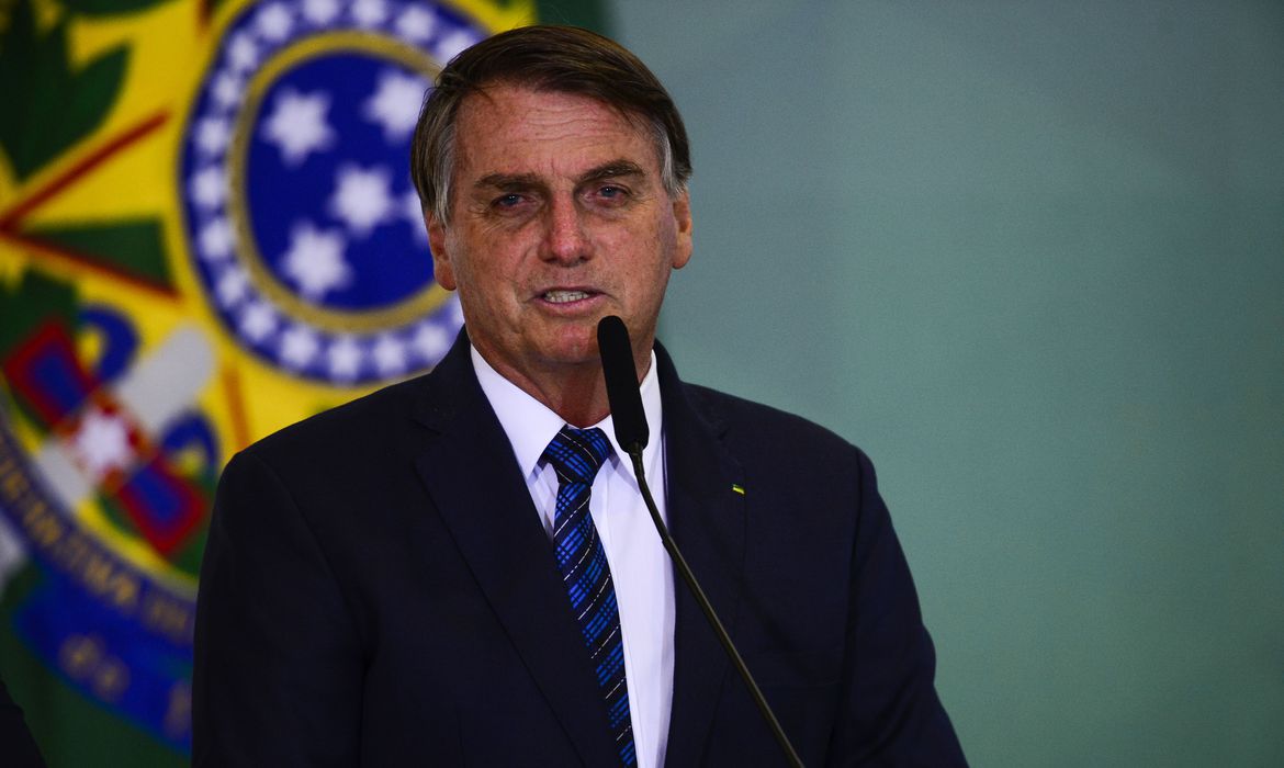 Bolsonaro: Presidente voltou a criticar medidas de isolamento em meio à pandemia