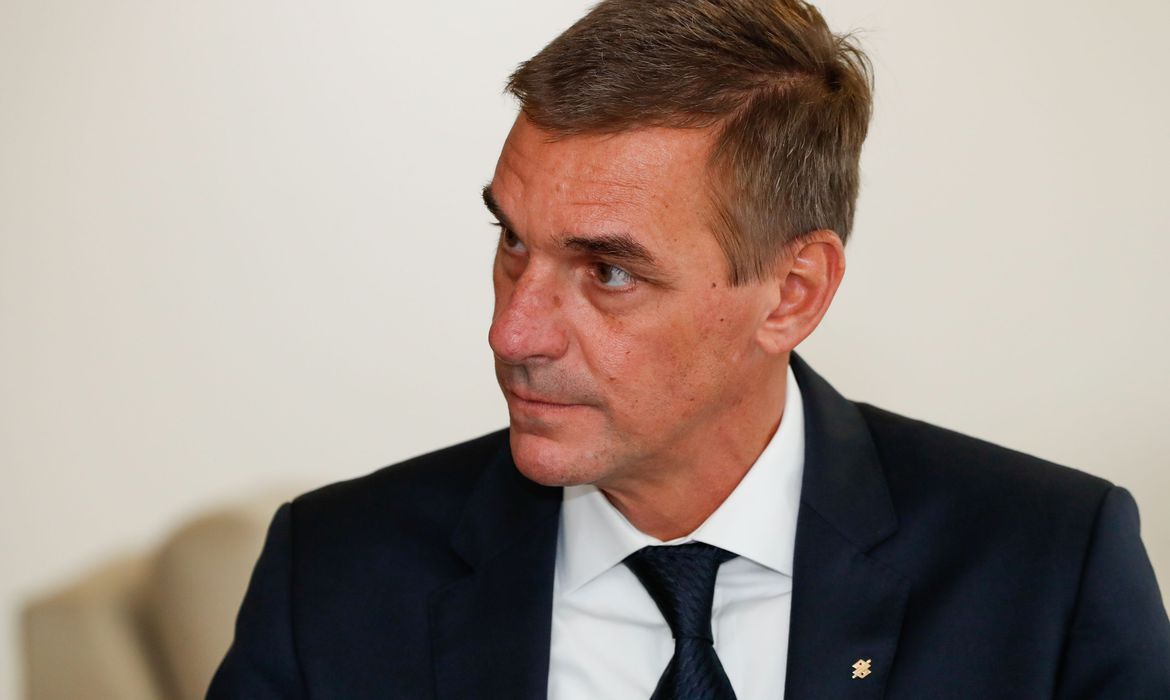 Presidente do Banco do Brasil renuncia ao cargo Presidente do Banco do Brasil renuncia ao cargo