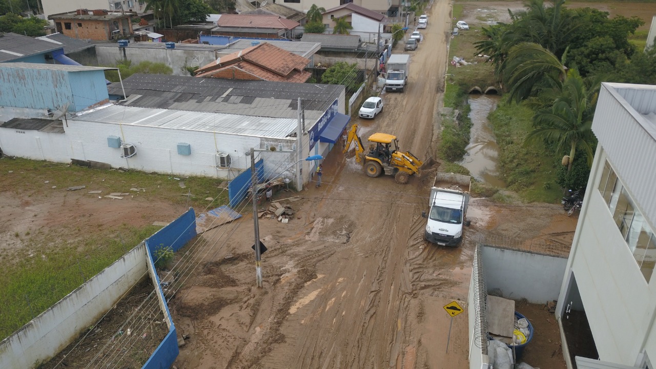 Prefeitura de Itapema decreta situação de emergência por causa da enxurrada Prefeitura de Itapema decreta situação de emergência por causa da enxurrada