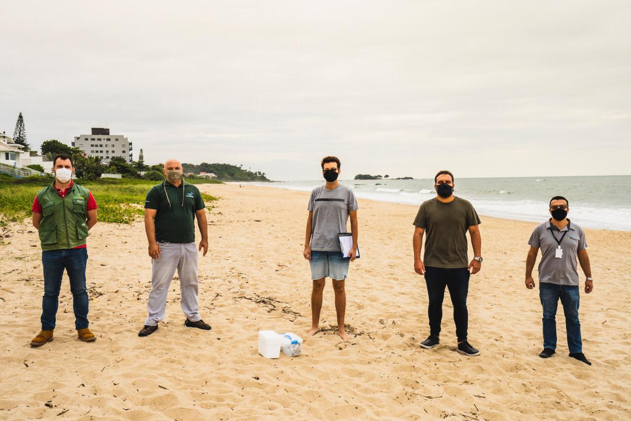 Praia do Cerro recebe rigoroso teste de balneabilidade da Univali