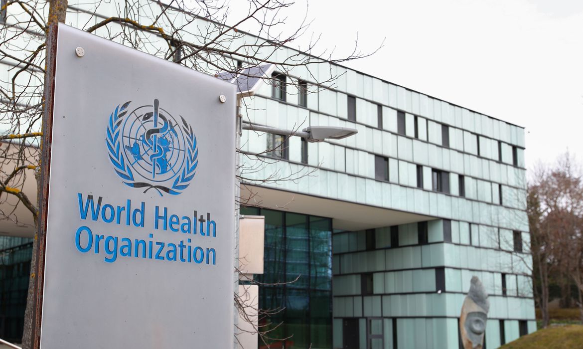 OMS diz que são necessárias novas restrições para combater pandemia: para diretora da organização, situação na Europa é preocupante OMS diz que são necessárias novas restrições para combater pandemia: para diretora da organização, situação na Europa é preocupante