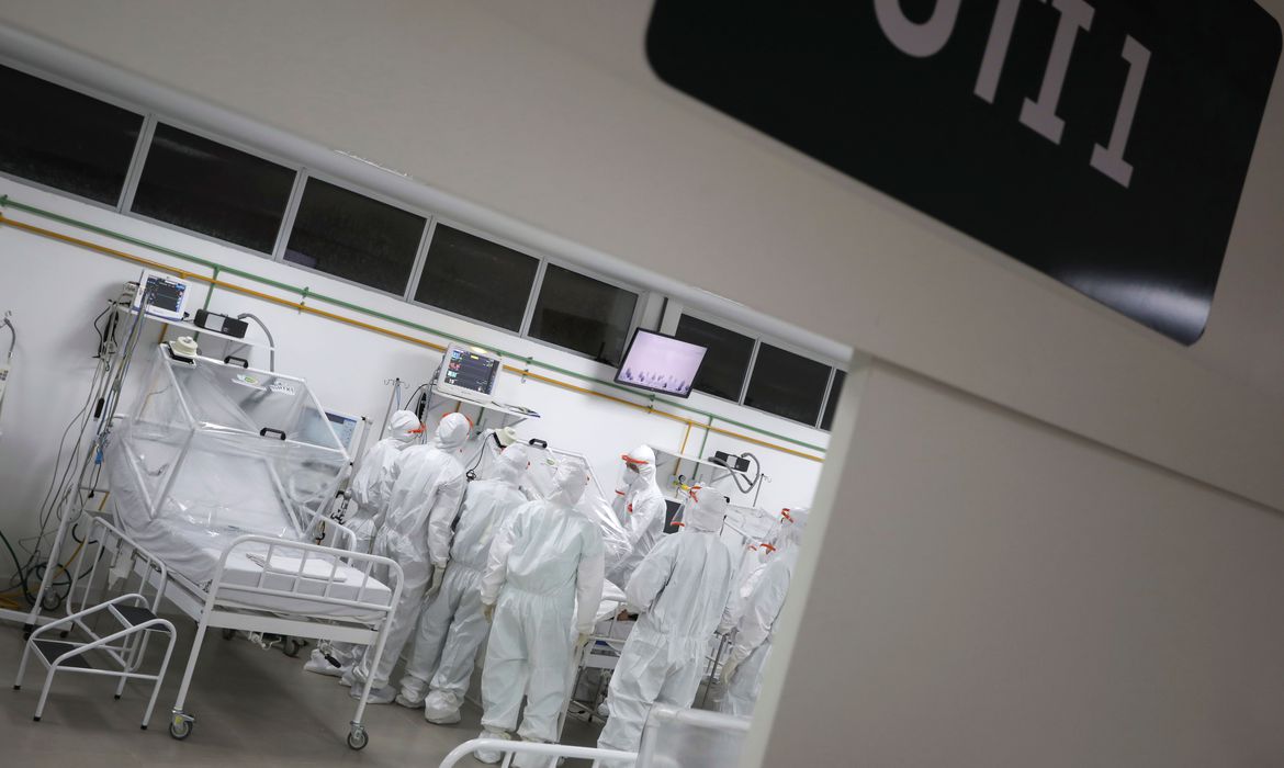 Em uma semana, mortes por covid-19 aumentam 14% e infectados 6%: Brasil é o país com maior número de novos casos na semana Em uma semana, mortes por covid-19 aumentam 14% e infectados 6%: Brasil é o país com maior número de novos casos na semana