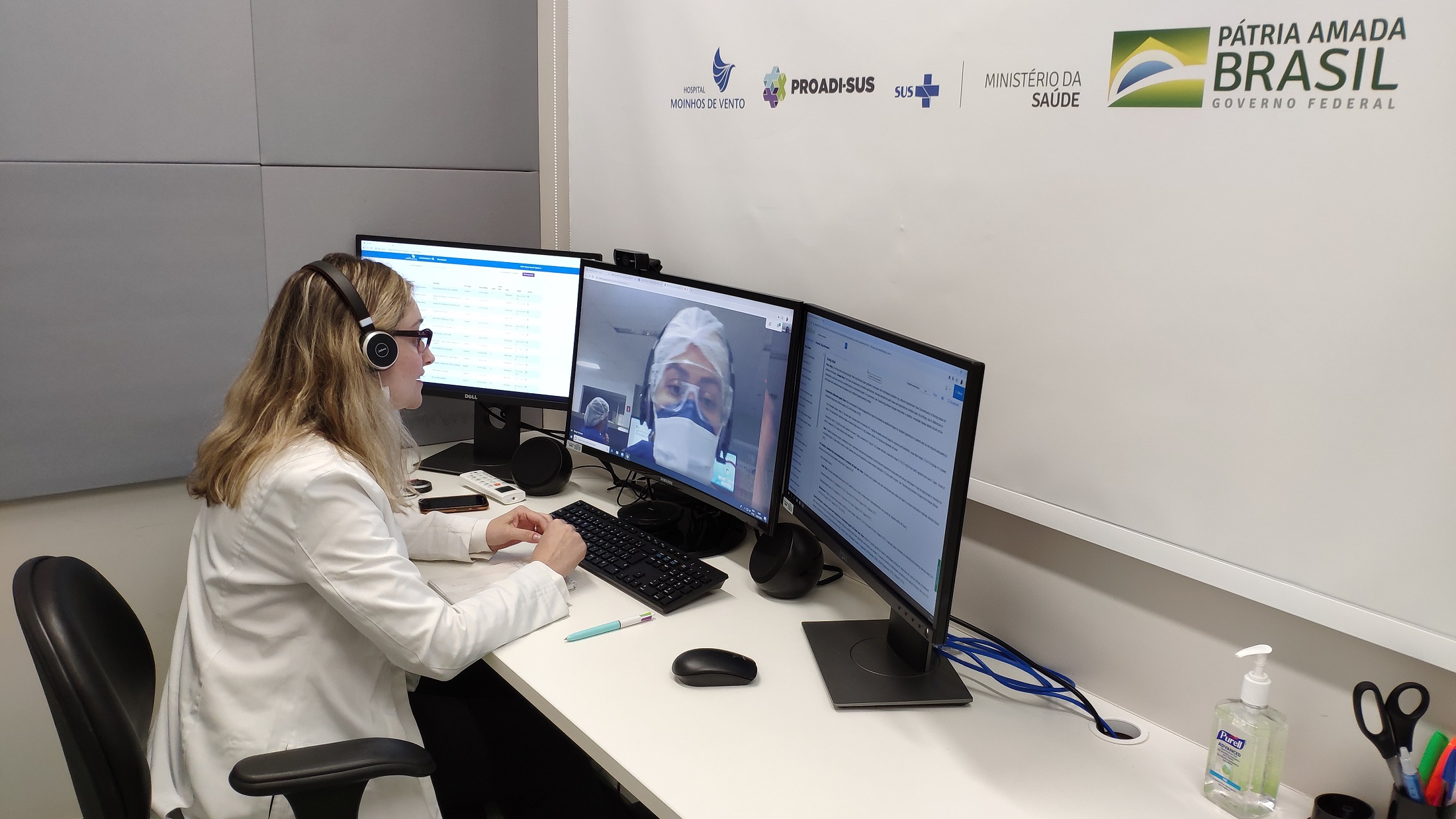 Hospital Moinhos de Vento recruta hospitais públicos e filantrópicos do Brasil para participar do projeto TeleUTI Hospital Moinhos de Vento recruta hospitais públicos e filantrópicos do Brasil para participar do projeto TeleUTI