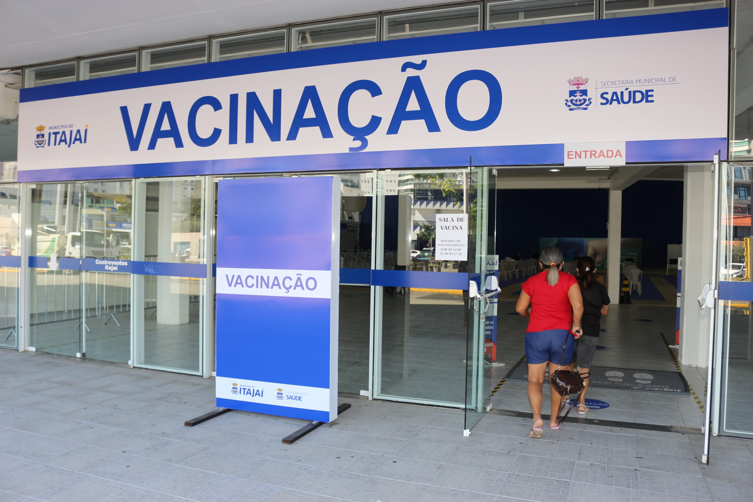 Vacina ITAJAÍ: Confira os grupos prioritários que podem se vacinar contra Covid-19 em Itajaí Vacina ITAJAÍ: Confira os grupos prioritários que podem se vacinar contra Covid-19 em Itajaí
