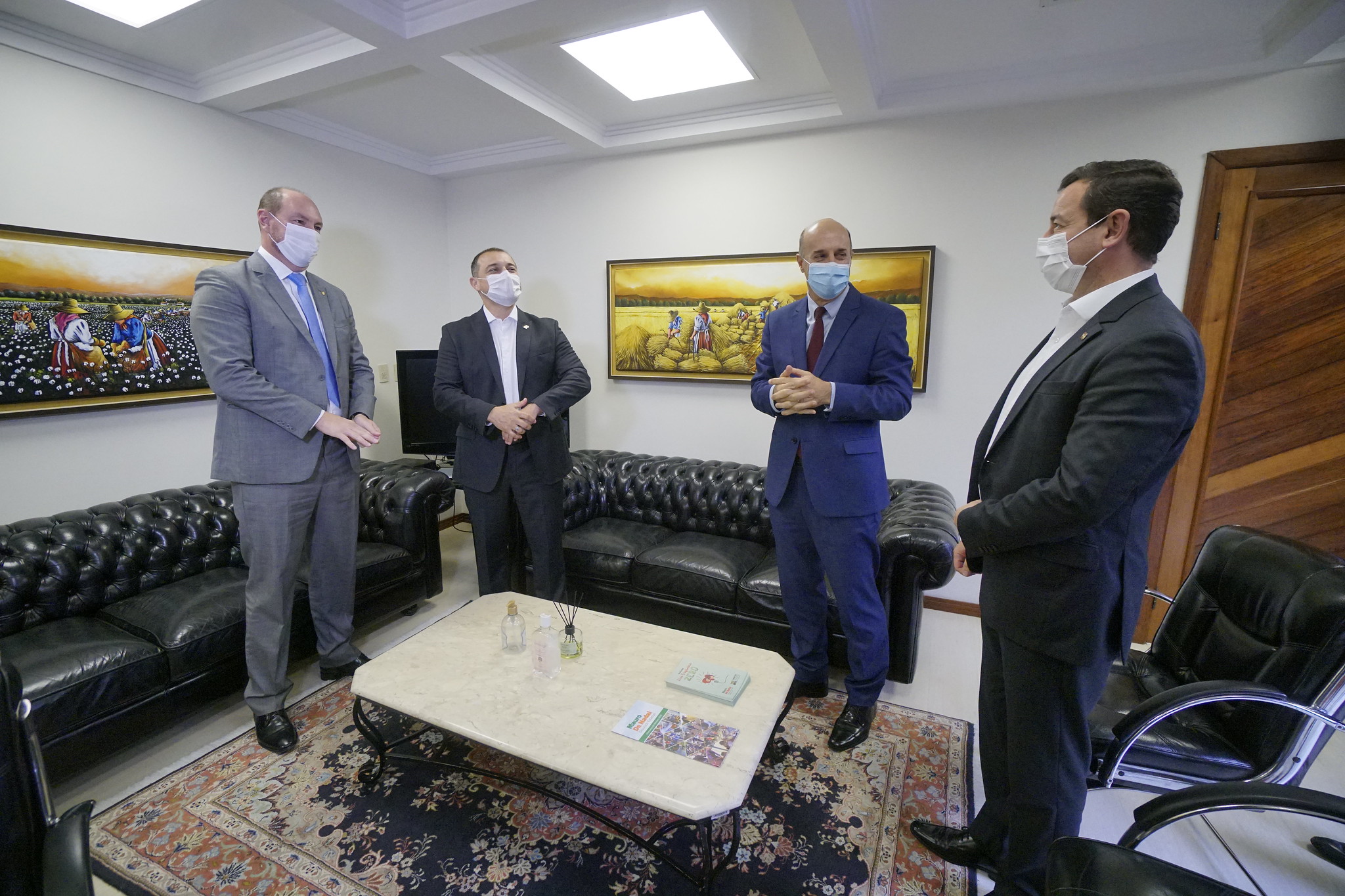 Segurança em SC: Carlos Moisés entrega 186 novas viaturas para PM Segurança em SC: Carlos Moisés entrega 186 novas viaturas para PM