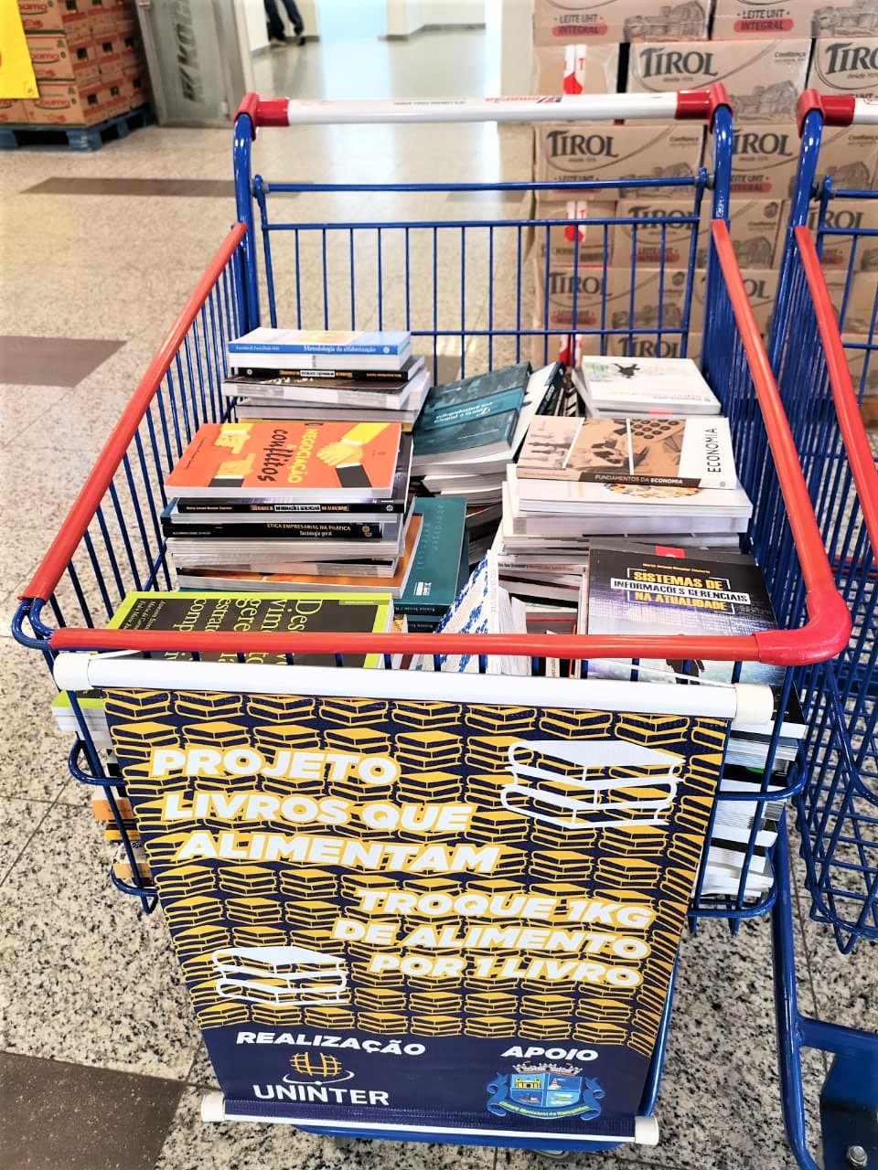 “Livros que Alimentam”: Campanha tem novos pontos de arrecadação “Livros que Alimentam”: Campanha tem novos pontos de arrecadação