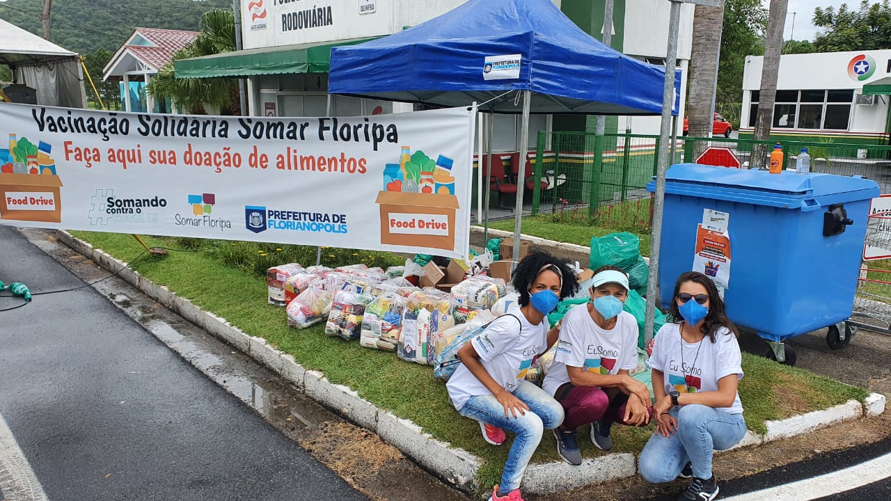 A FOME Mata: Fundação Somar arrecada 40 toneladas de alimentos não perecíveis em 10 dias de Vacinação Solidária