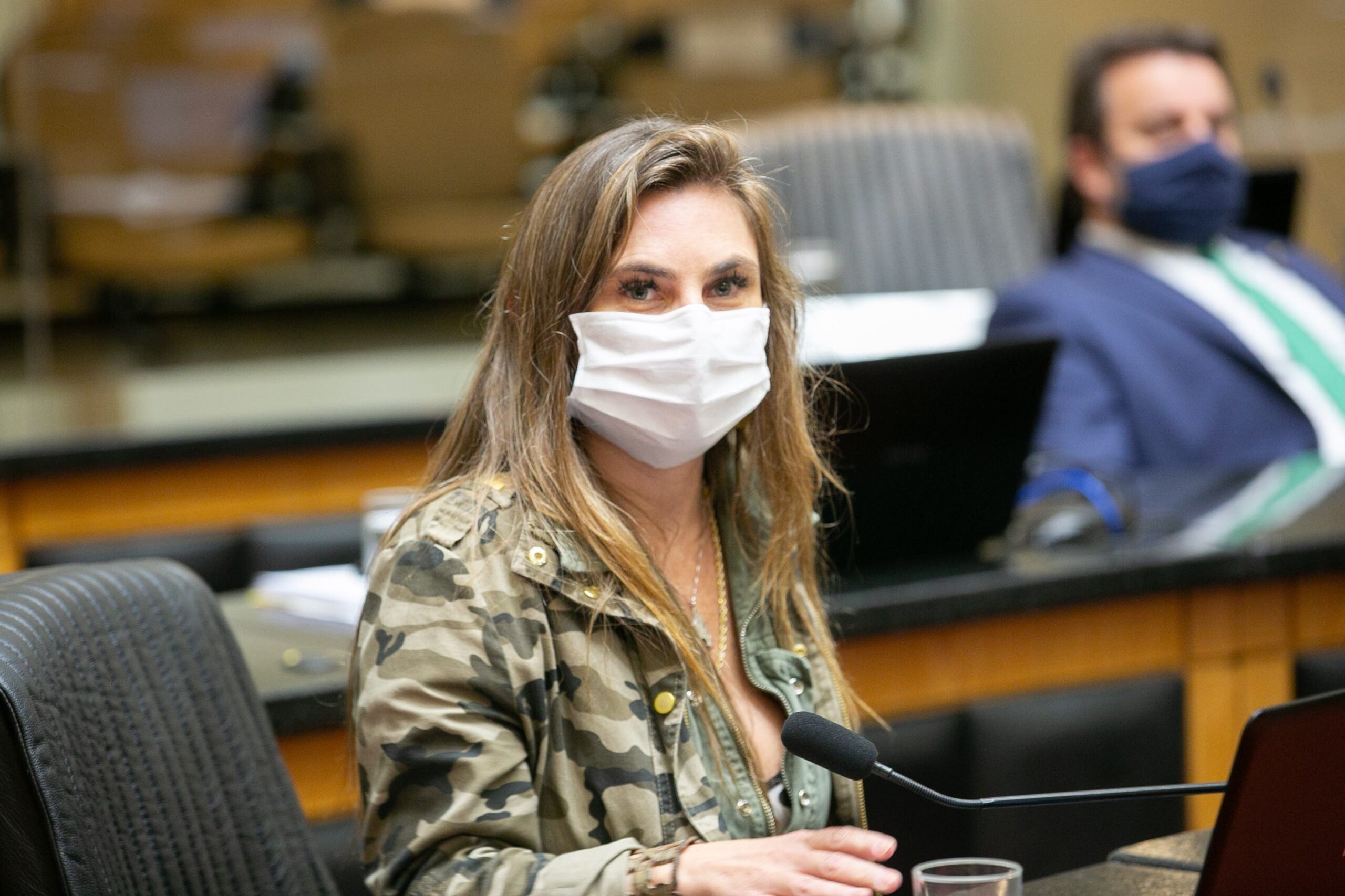 Mulher na POLÍTICA: Para a deputada Paulinha, a mulher tem que assumir o seu papel de protagonista na vida pública Mulher na POLÍTICA: Para a deputada Paulinha, a mulher tem que assumir o seu papel de protagonista na vida pública