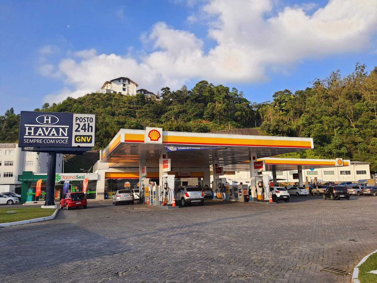 Imposto Zero: Postos Havan vendem gasolina a R$ 3,39 no “Dia do Imposto Zero” Imposto Zero: Postos Havan vendem gasolina a R$ 3,39 no “Dia do Imposto Zero”