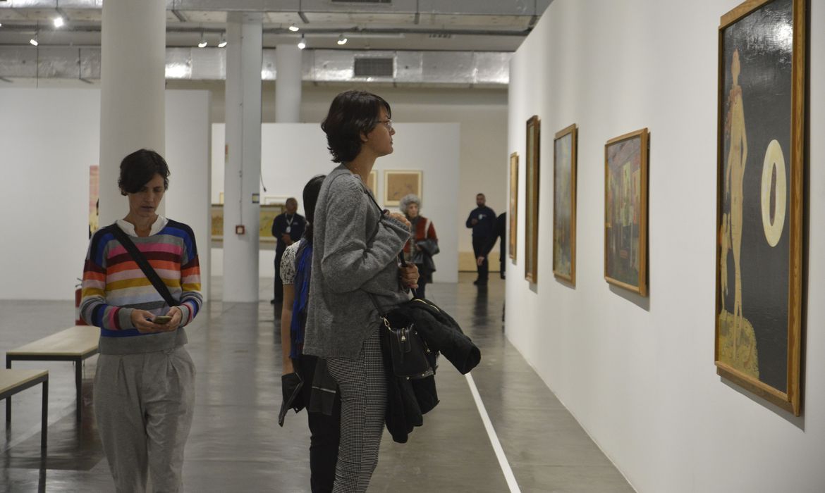 “Faz Escuro”: Fundação Bienal de São Paulo anuncia lista de artistas da 34ª edição “Faz Escuro”: Fundação Bienal de São Paulo anuncia lista de artistas da 34ª edição