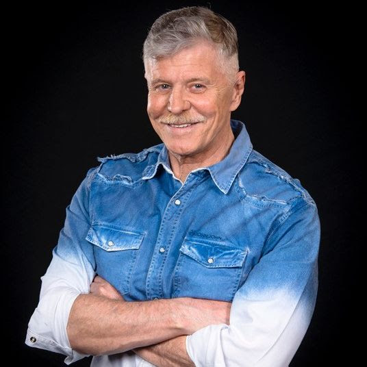 Teatro Bradesco: Miguel Falabella ministra palestra em live gratuita no Instagram Teatro Bradesco: Miguel Falabella ministra palestra em live gratuita no Instagram