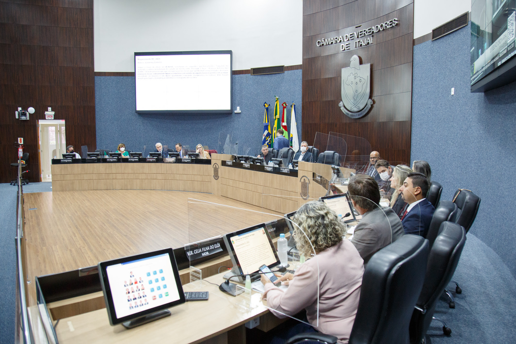 Câmara Itajaí: vai destinar R$ 1,5 milhão para combate à pandemia, os recursos são provenientes da União e também do superávit financeiro do Município em 2020 Câmara Itajaí: vai destinar R$ 1,5 milhão para combate à pandemia, os recursos são provenientes da União e também do superávit financeiro do Município em 2020