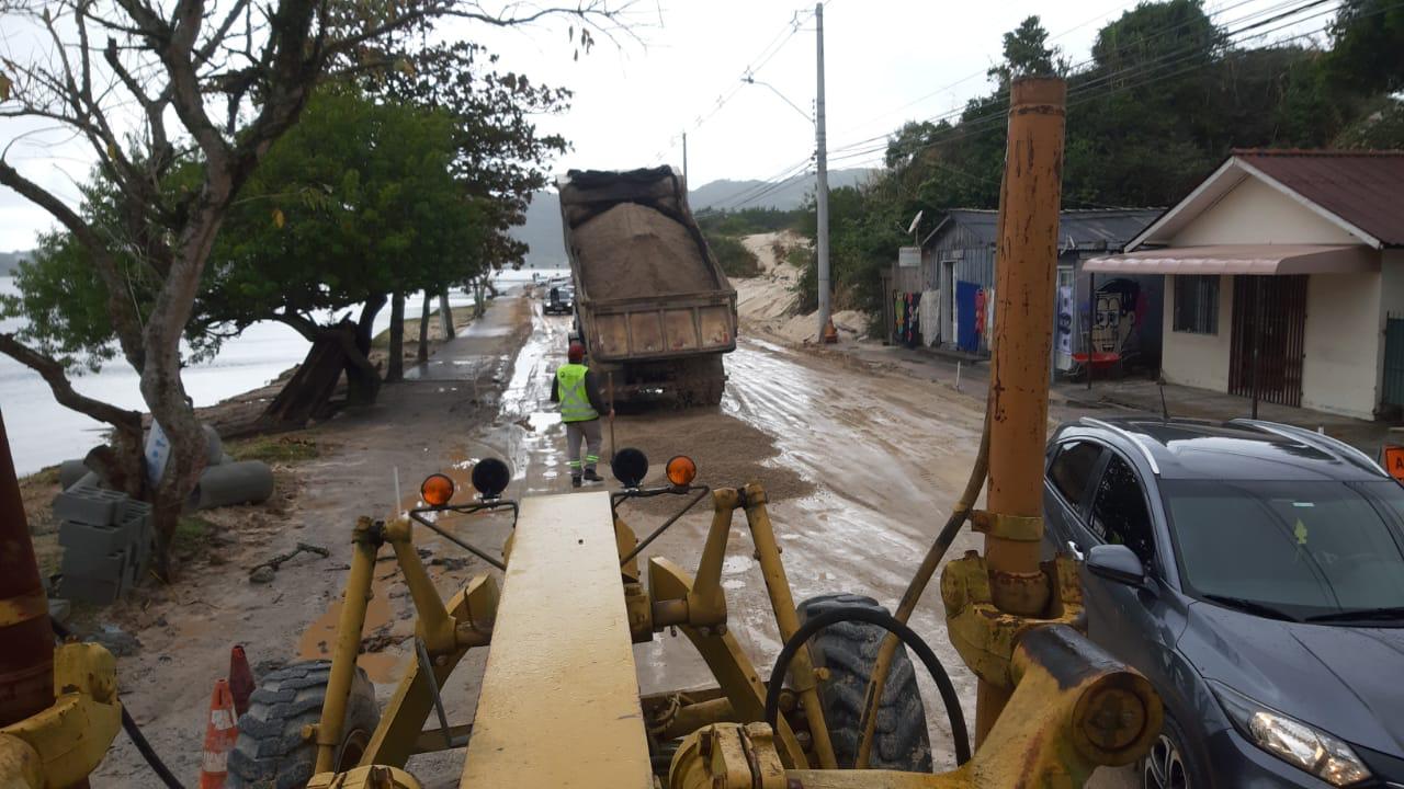 Chuva Forte: Prefeitura de Florianópolis trabalha para minimizar impactos causados pelas chuvas Chuva Forte: Prefeitura de Florianópolis trabalha para minimizar impactos causados pelas chuvas