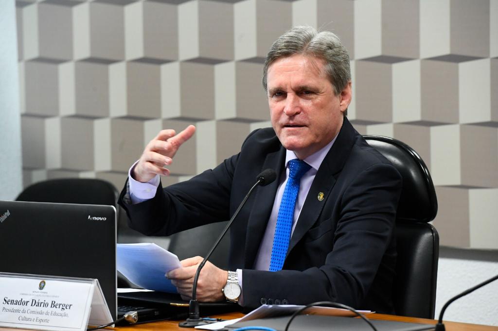 Senador Dário Berger destina R$ 200 mil para Balneário de Piçarras Senador Dário Berger destina R$ 200 mil para Balneário de Piçarras