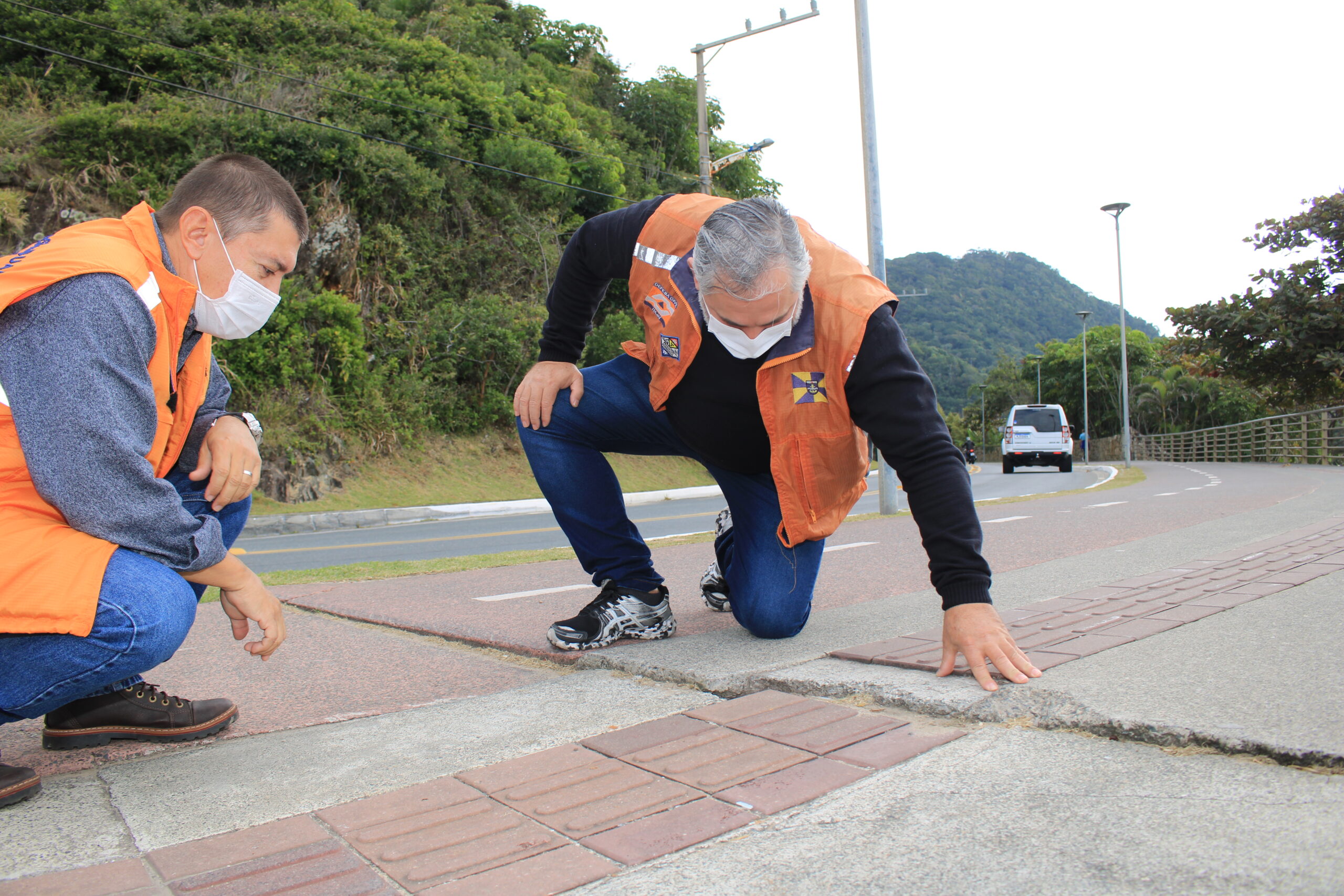 Itajaí: Laudo da Defesa Civil libera calçada e ciclovia de Cabeçudas Itajaí: Laudo da Defesa Civil libera calçada e ciclovia de Cabeçudas
