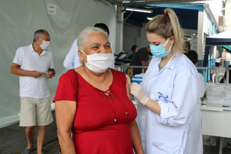 Balneário Camboriú: Vacinação contra Covid-19 amplia para pessoas com 43+ Balneário Camboriú: Vacinação contra Covid-19 amplia para pessoas com 43+
