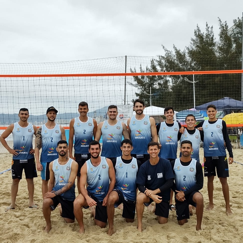 “Competição”: Dupla de Balneário Camboriú conquista bronze no Estadual Adulto de Vôlei de Praia
