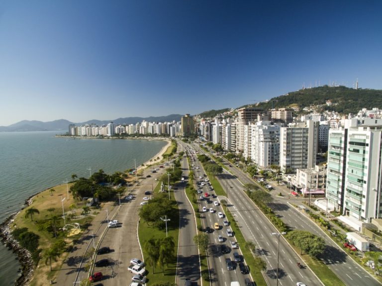 Natal e Ano Novo: confira o funcionamento dos serviços públicos de Florianópolis no período