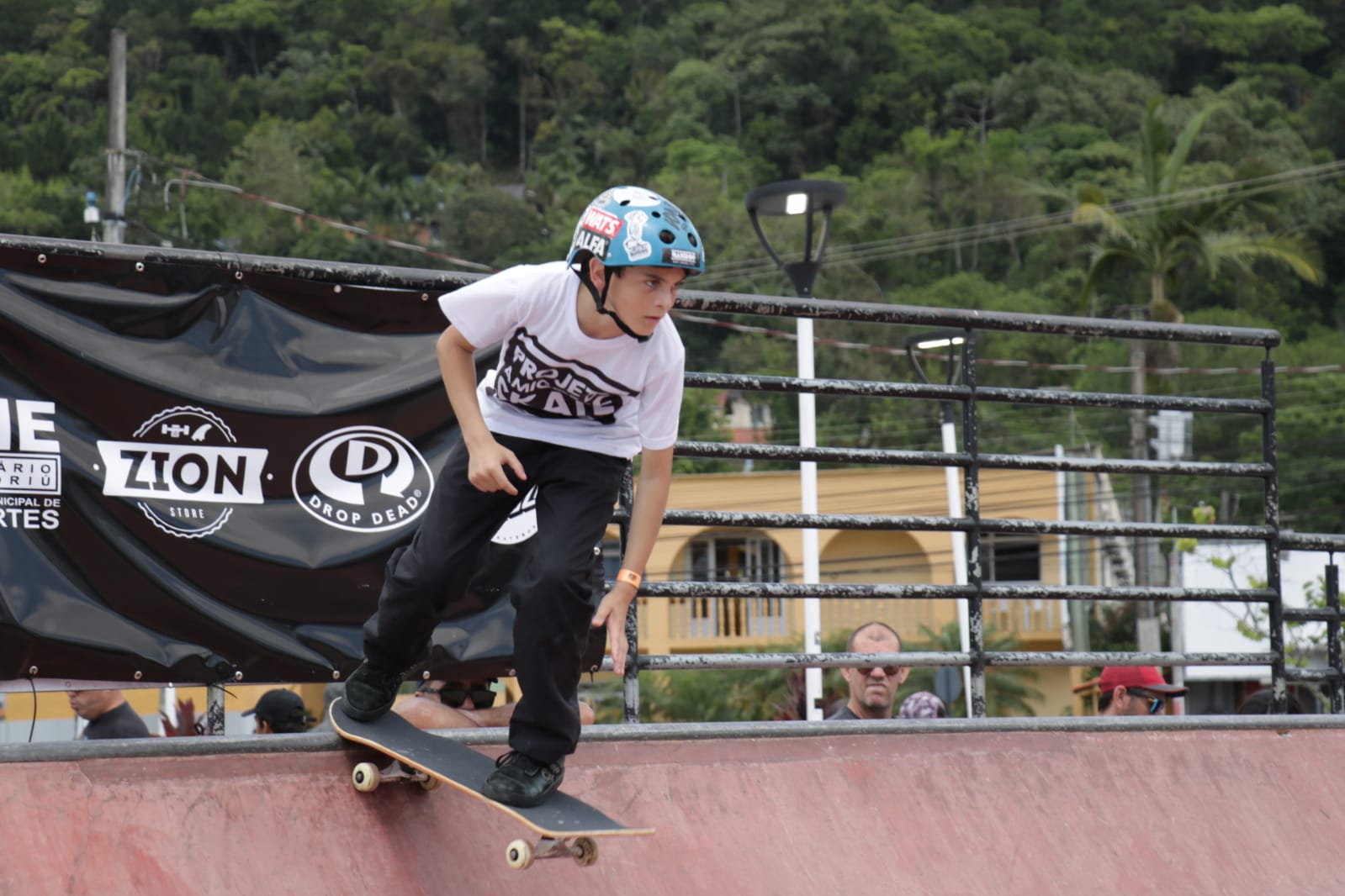 Campeonato Catarinense de Skate Street ocorreu em Balneário Camboriú no sábado