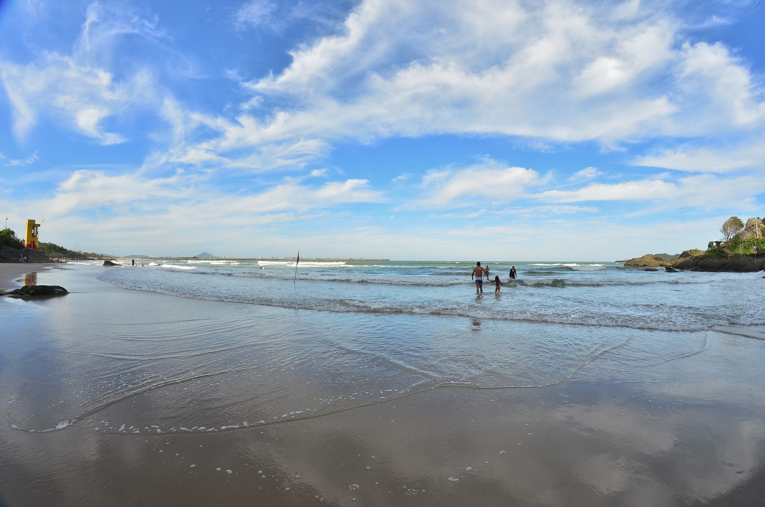 Itajaí mantém todas as praias próprias para banho no primeiro relatório de balneabilidade de 2022