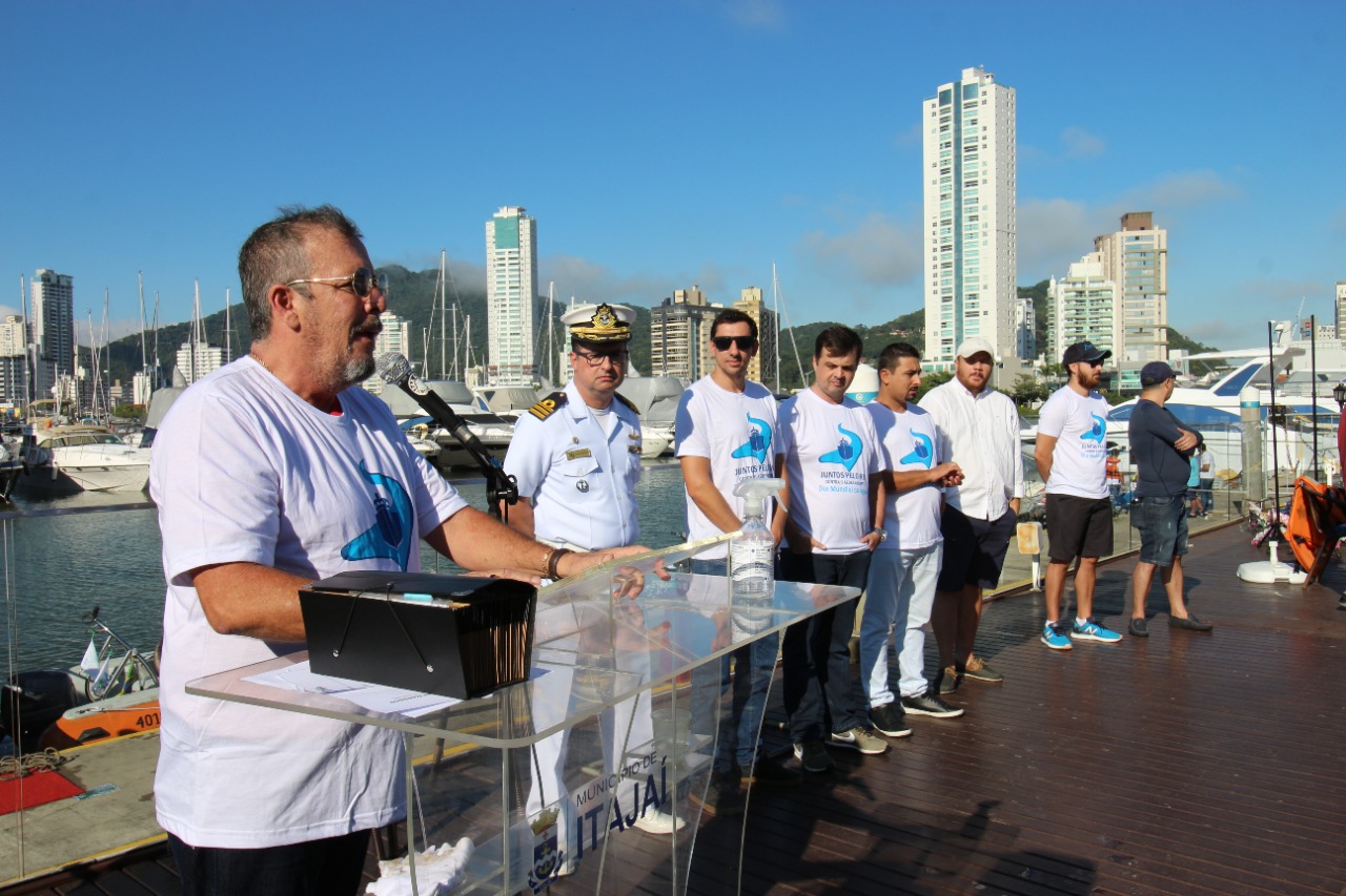 “Juntos Pelo Rio”: mobiliza mais de mil voluntários para limpeza do rio, molhes, praia do Atalaia e avenida Beira-Rio