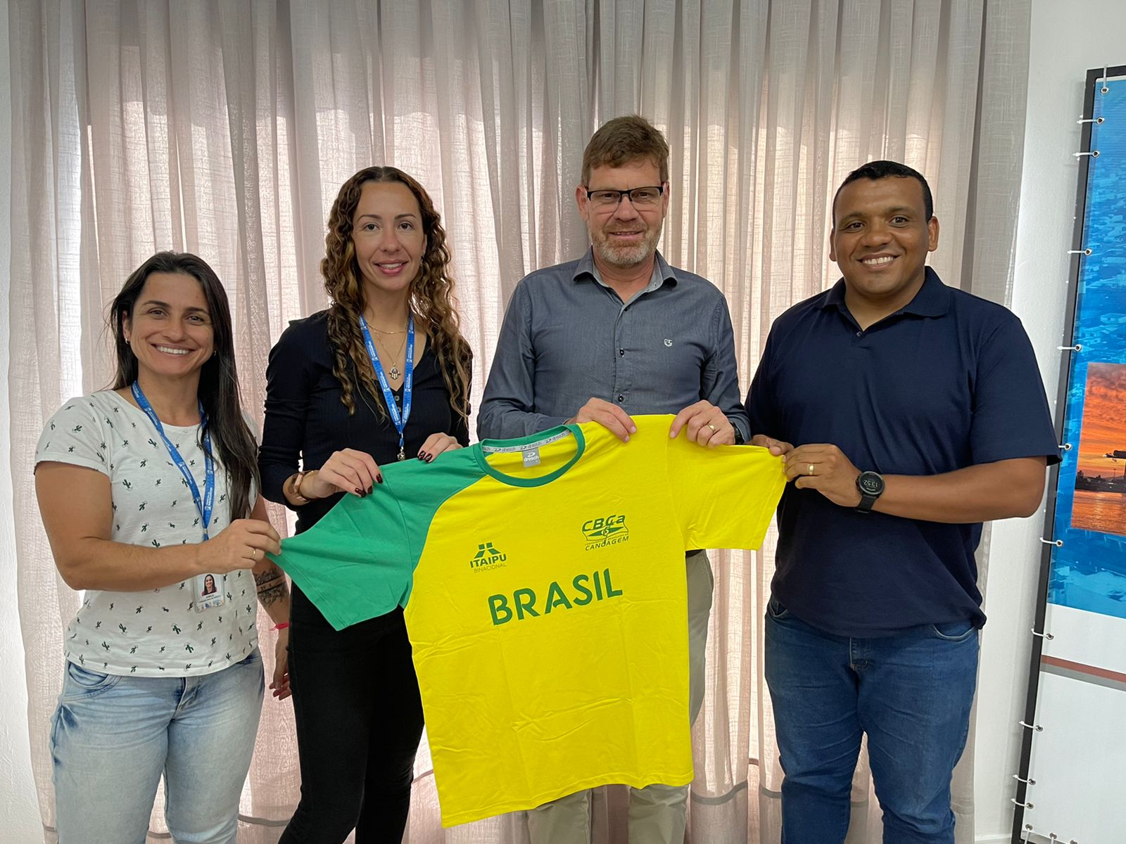 Prefeitura e Confederação Brasileira de Canoagem discutem implementar polo do esporte em Navegantes