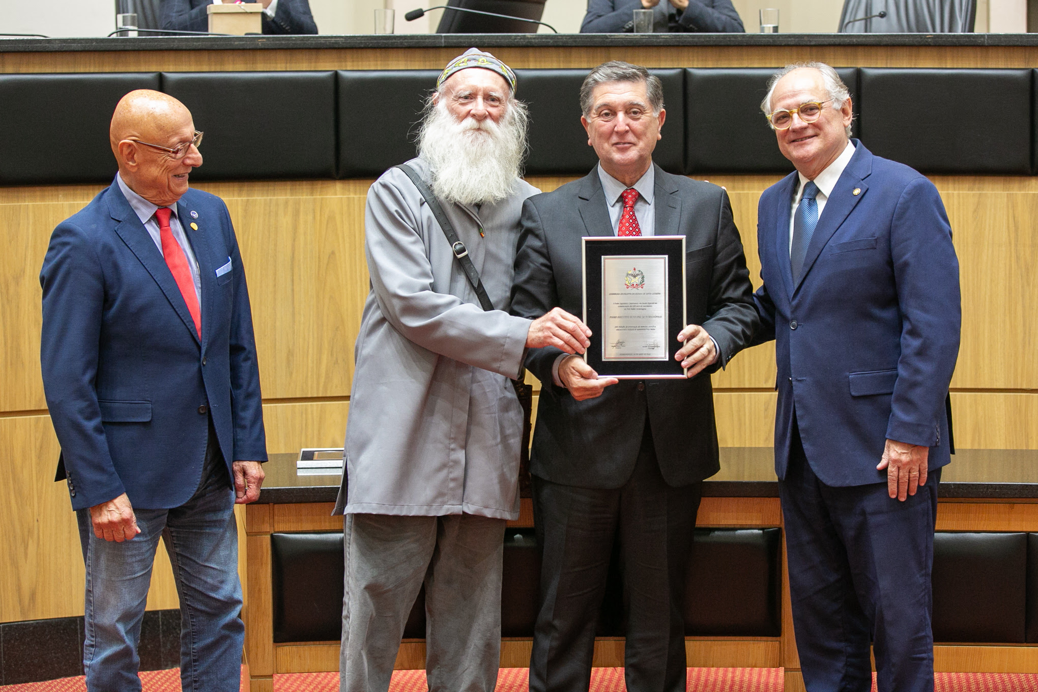 Alesc celebra bicentenário de nascimento de Fritz Müller