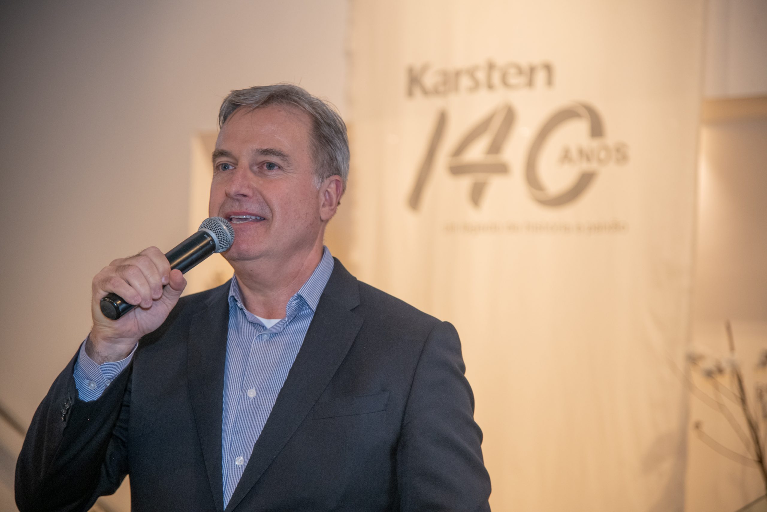 Karsten celebra seu legado de 140 com showroom em São Paulo