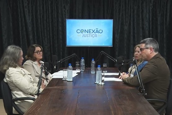 Assédio no ambiente de trabalho é tema da 4ª edição do podcast ‘Conexão Justiça’, do PJSC