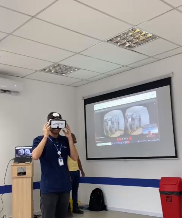 Óculos de visão tridimensional: Águas de Camboriú inova visitas técnicas com o auxílio da tecnologia