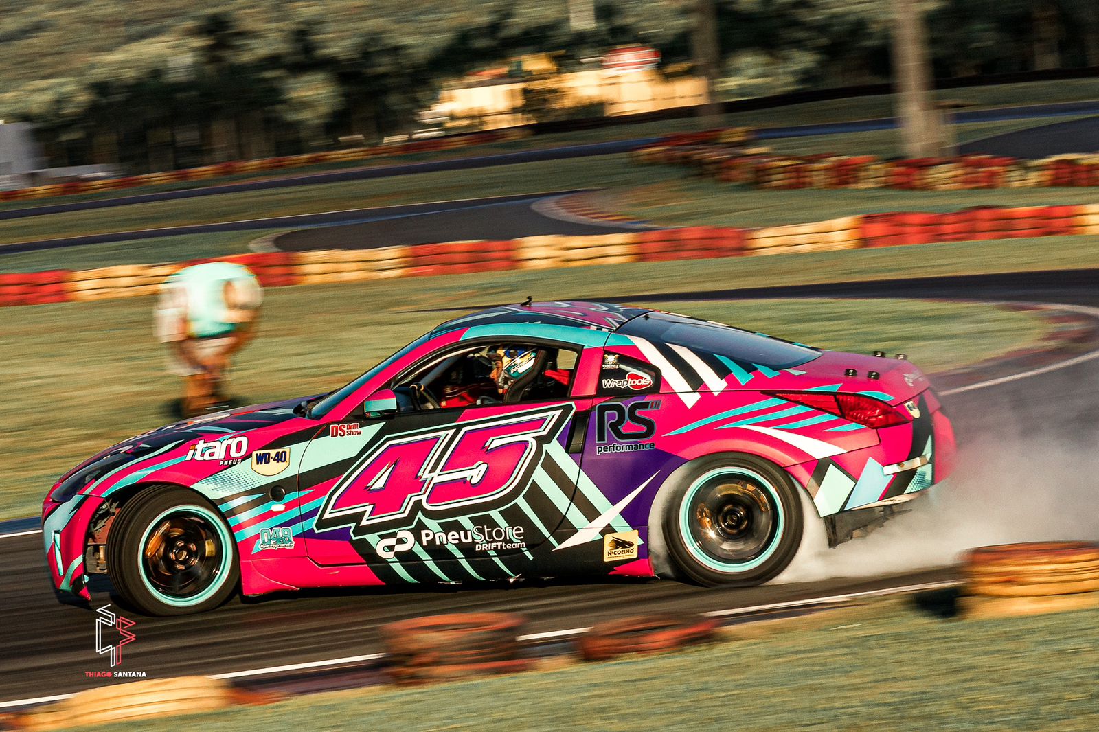 <strong>Festival Drift Fight começa sábado com pilotos de todo o Brasil</strong>