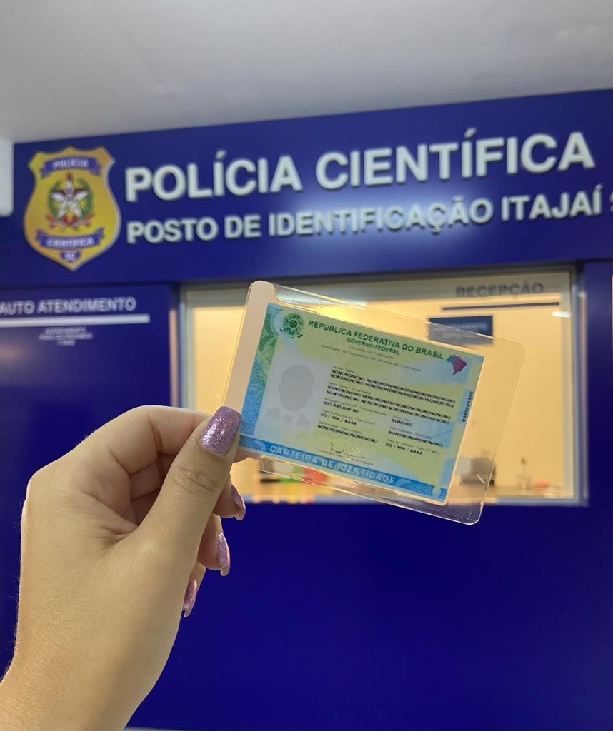 <strong>Polícia Científica do Itajaí Shopping começa a emitir novo modelo da Carteira de Identidade Nacional</strong>