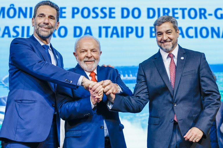 <strong>Itaipu é fundamental para o desenvolvimento do Brasil e do Paraguai, diz Lula</strong>