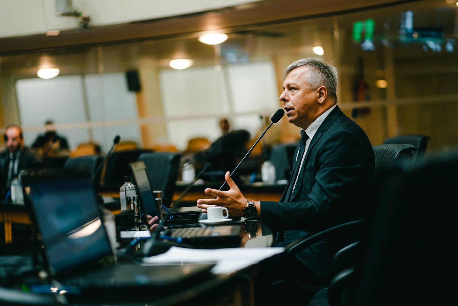 <strong>Alesc lança frente em defesa do serviço público</strong>