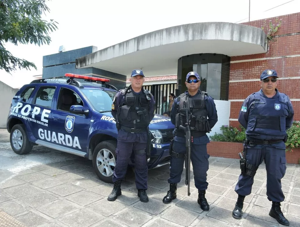 Aprovado projeto sobre guardas armados nas escolas estaduais