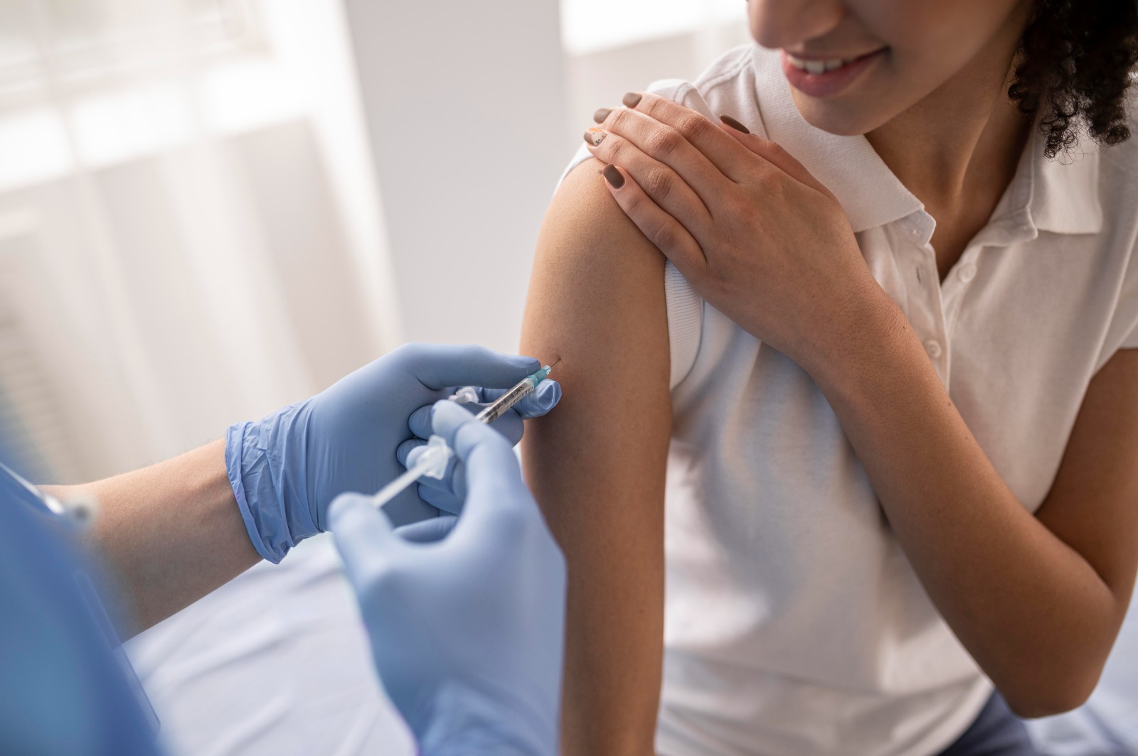 Dia Nacional da Vacinação: alerta para evitar surto de doenças já erradicadas e a facilidade da imunização nas farmácias