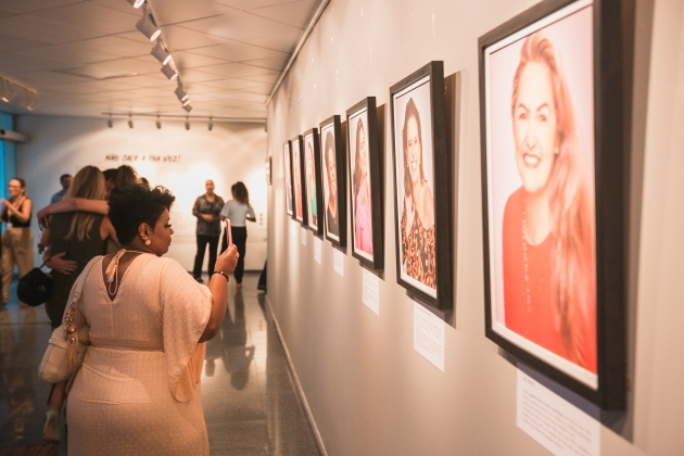 Aberta na Alesc exposição “Não cale a sua voz!”, sobre violência contra a mulher