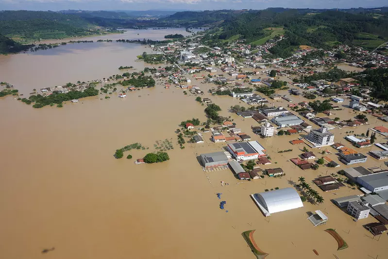 Chuvas em SC: 71 municípios estão em emergência e quase 6000 mil pessoas desabrigadas