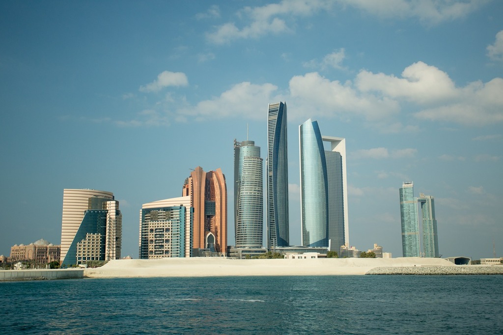Governador realiza missão oficial para os Emirados Árabes em busca de novos investimentos para SC