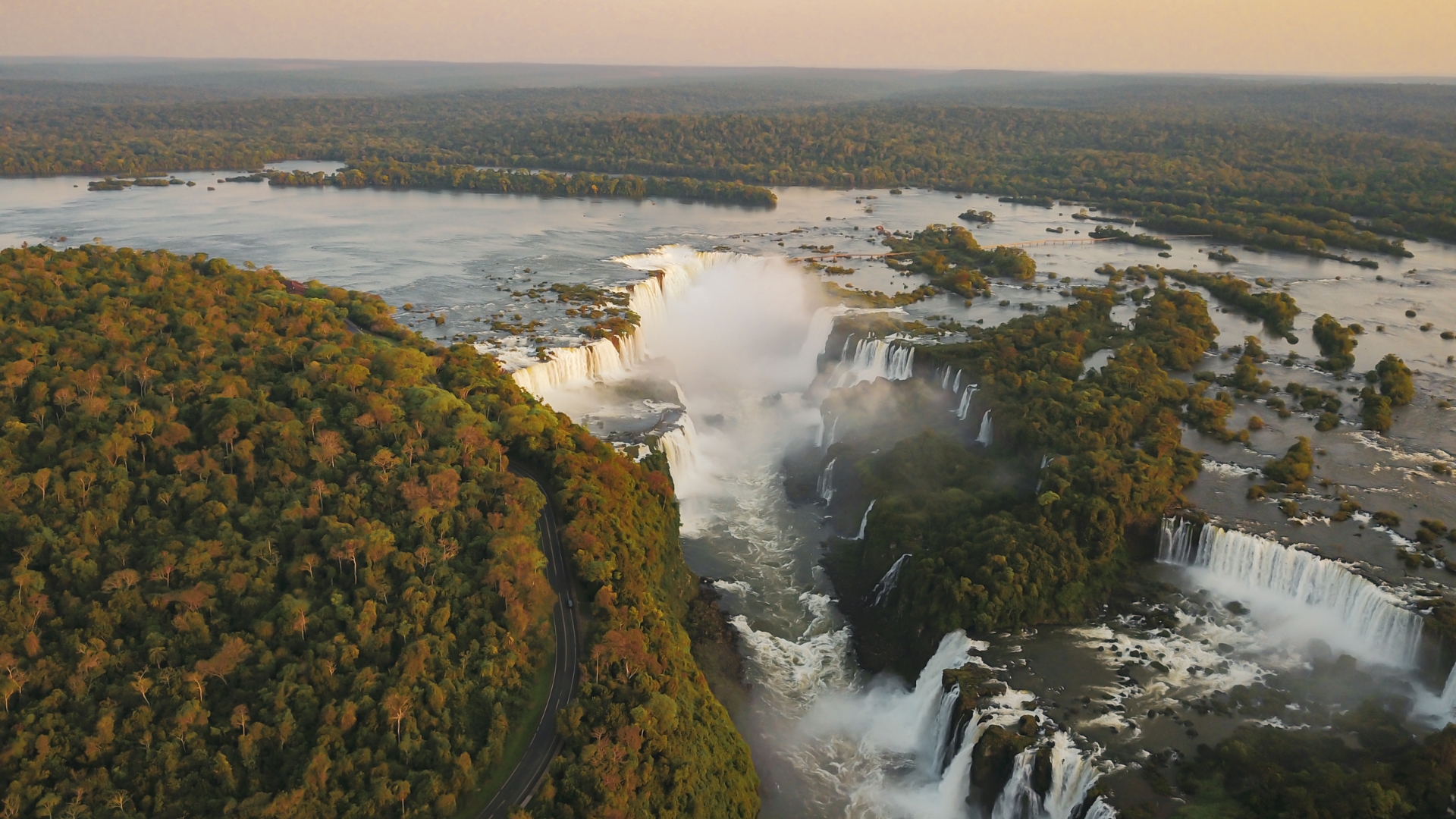 Chega de turismo de massa e compras no Paraguai: conheça Foz do Iguaçu de verdade por meio do turismo sustentável