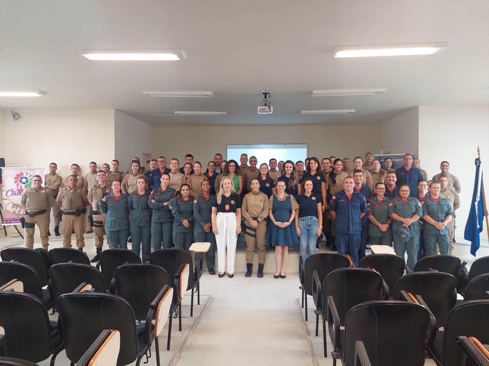 Forças de Segurança promovem ciclo de palestras sobre o combate da violência contra a mulher em Joinville